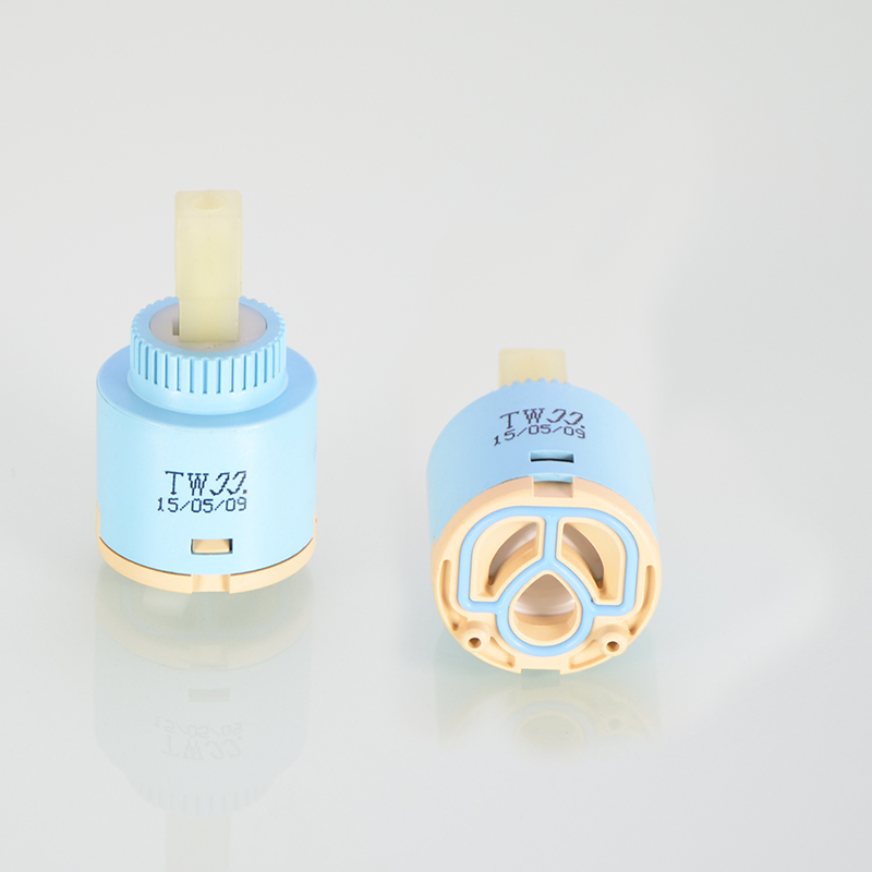 1Pcs 25/30/35/40mm Watersaving - Basin Mixer Cartridge recensie en prijs